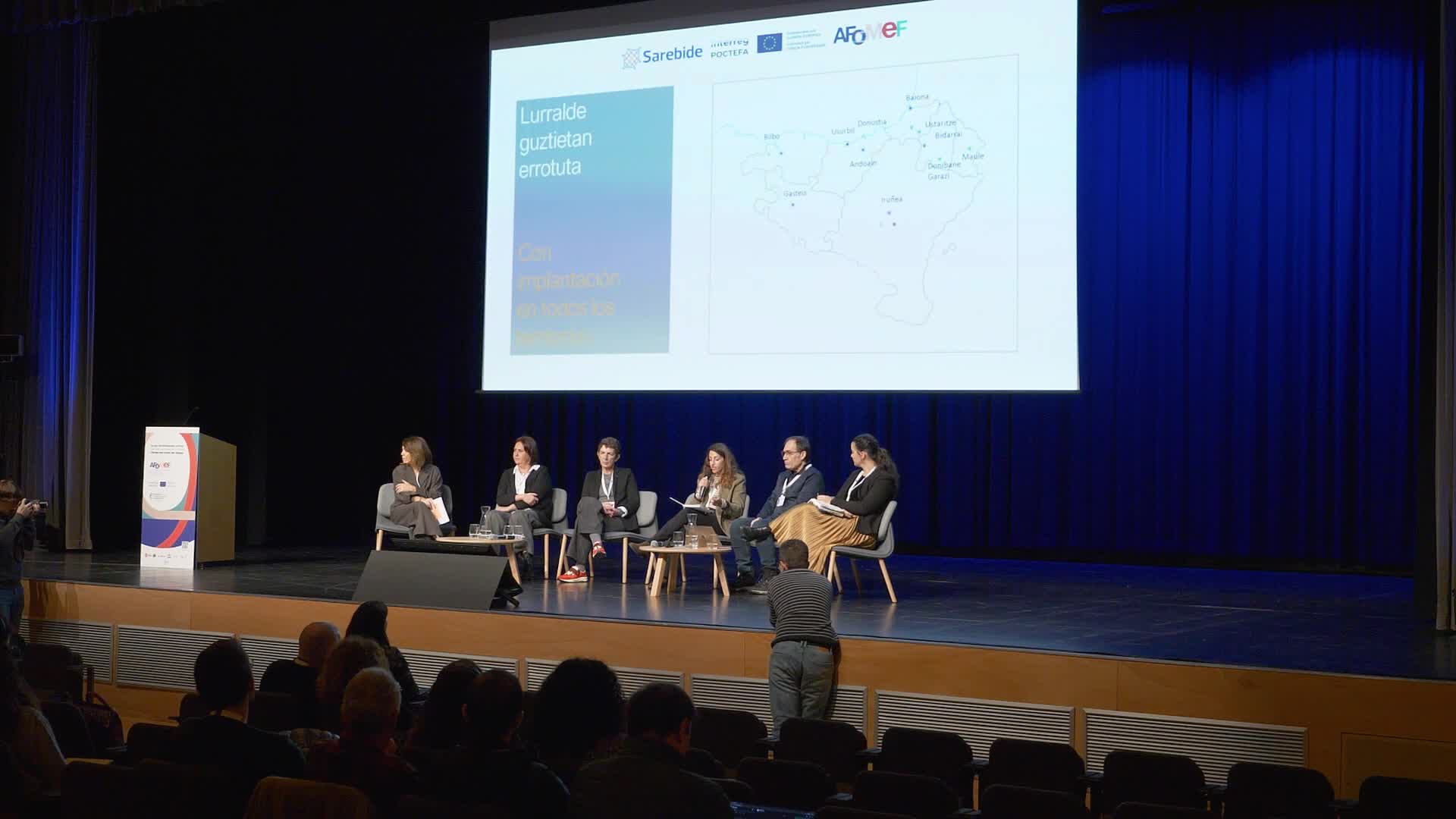 Sarebide mugak gainditzen dituen elkarlana