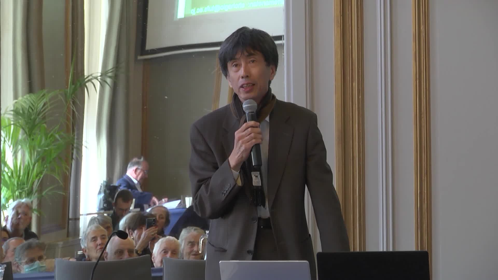 Linguae Vasconum Primitiaeren japonierazko itzulpenaren bizipenari buruzko hausnarketa