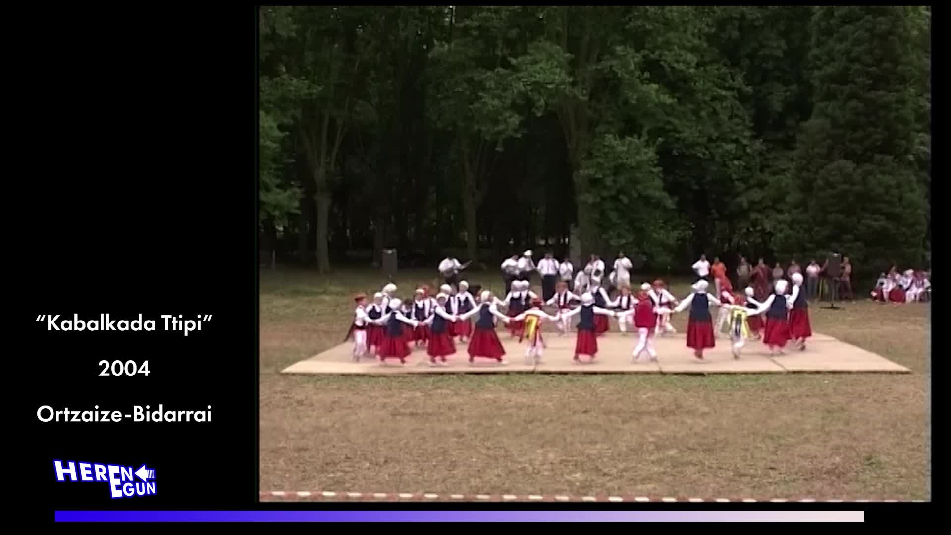 'Kabalkada ttipi' 2004 Ortzaize-Bidarrai