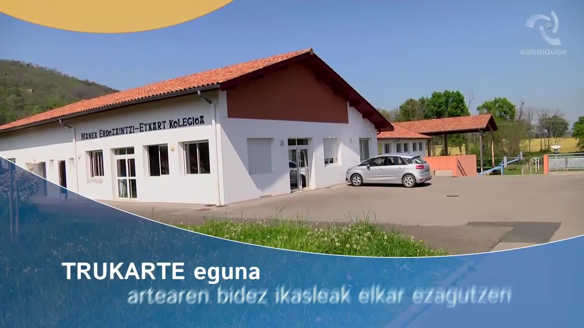 "Trukarte" artearen bidez ikasleak elkar ezagutzen