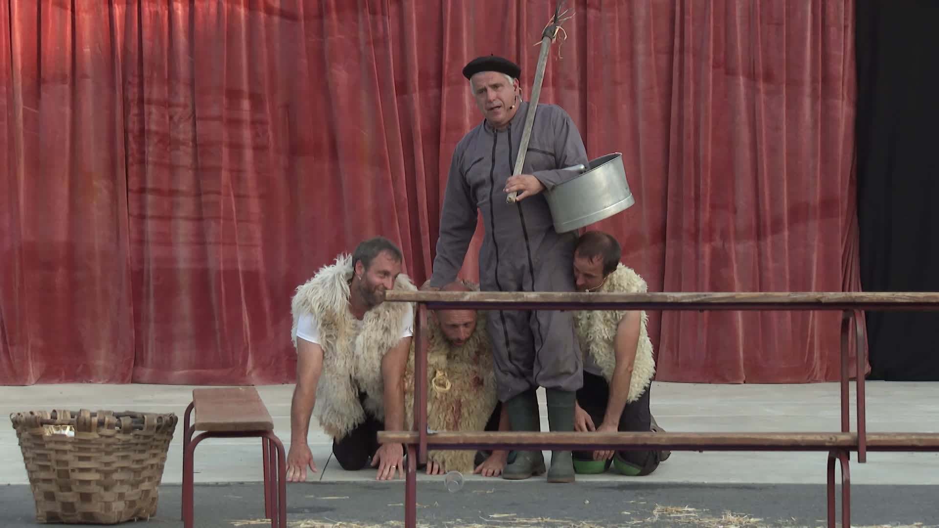 Xebastian mintza hadi!