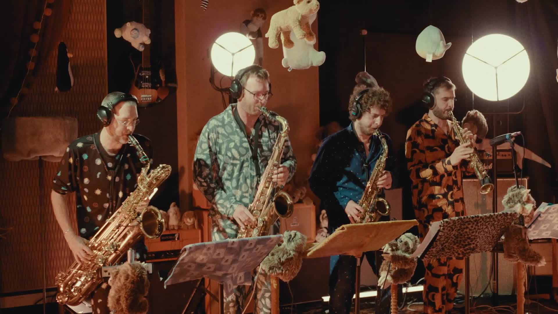 Old School Funky Family | Hau patata bat da