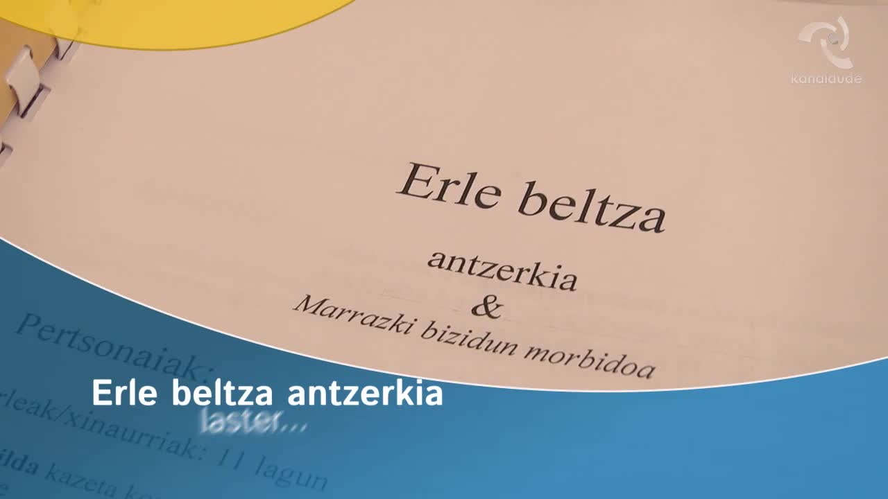 Erle beltza antzerkia, laster...