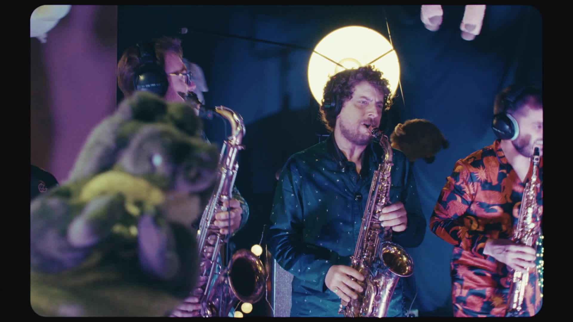 Old School Funky Family - Bamboche eta Chaloupade